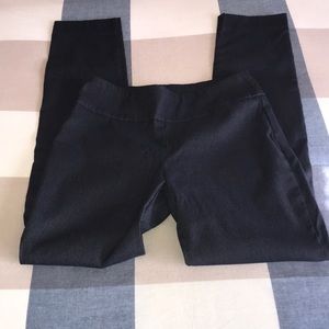 Like New ** Van Heusen Dark Blue Dress Pants 👖 Size 2